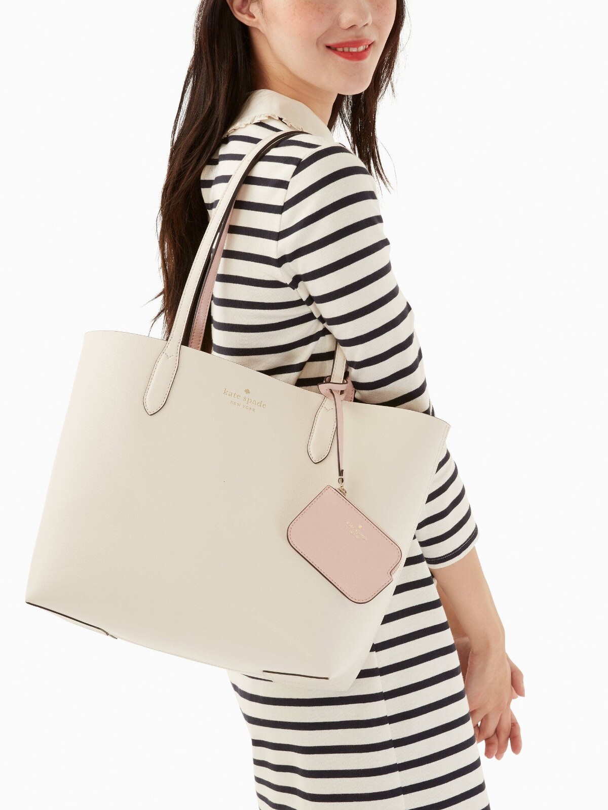Kate Spade AVA REFINEDリバーシブルトートバッグ ポーチ付K6052 Kate Spade AVA REFINEDリバーシブルトートバッグ ポーチ付K6052