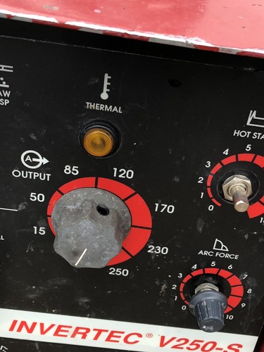 Lincoln Electric invertec v250s stick TIG welder! FOR PARTS!