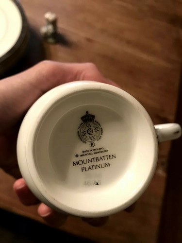 ROYAL WORCESTER MOUNTBATTEN COBALT PLATINUM 4 PIECE SETTING (multiple available)