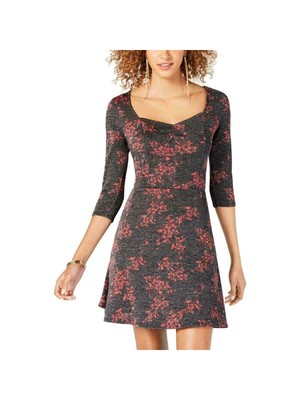 

Женское серое блестящее платье трапециевидной формы с рукавами 3/4 BEBOP, Серый