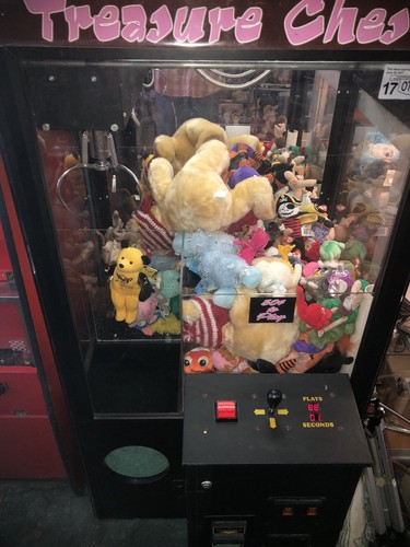 Treasure  Crane/Claw Capsule Stuffed Animal Prize Arcade Redemption Machine