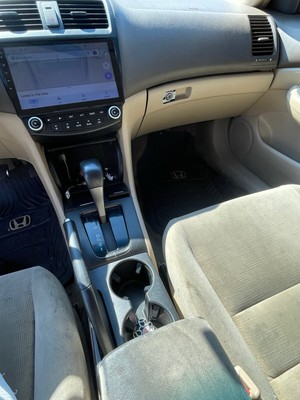 image 5 of interior