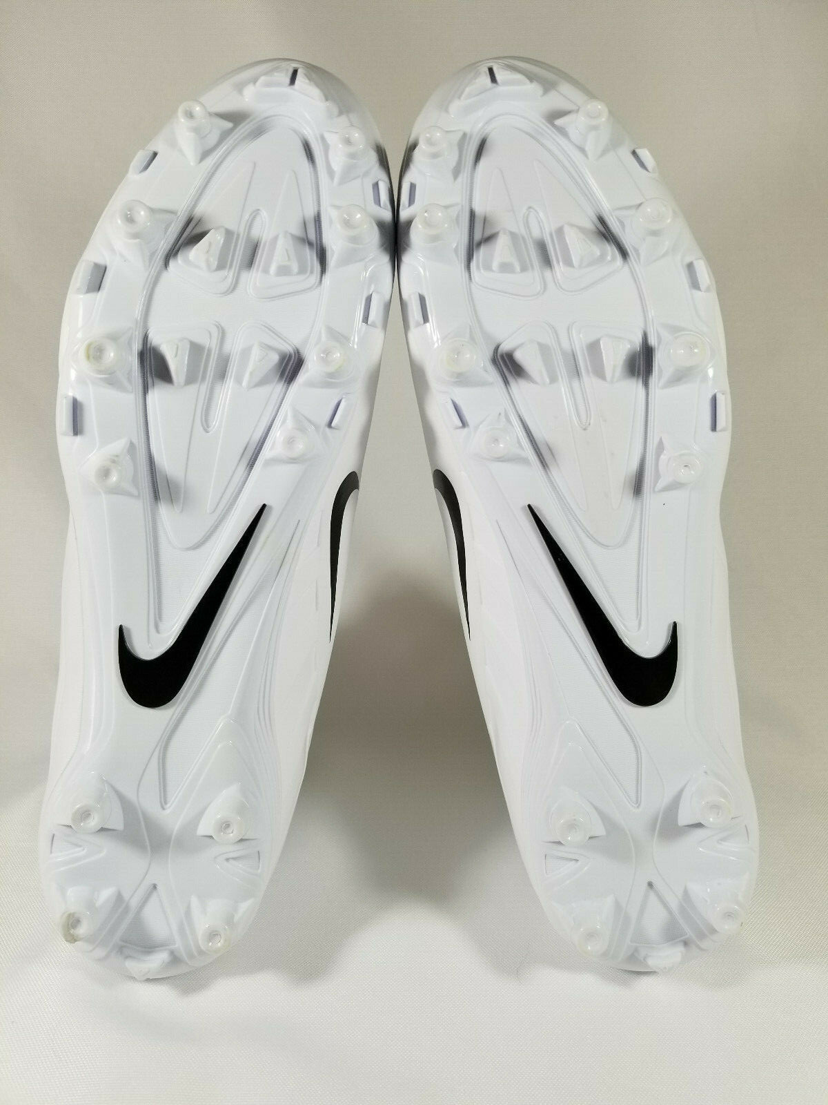 Nike Alpha Huarache 6 Varsity Lacrosse Cleats, 923427-101, White, Men's 13, New