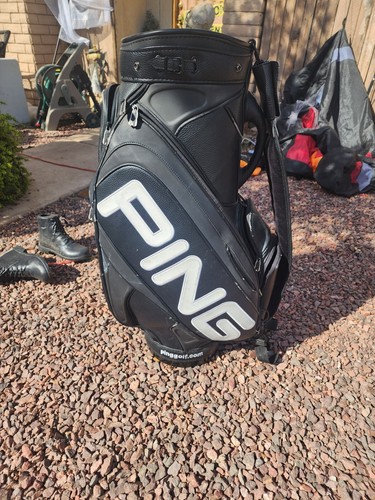 Ping 6-Way 6 Pocket Black Leather Golf Bag | eBay Ping 6-Way 6 Pocket Black Leather Golf Bag | eBay