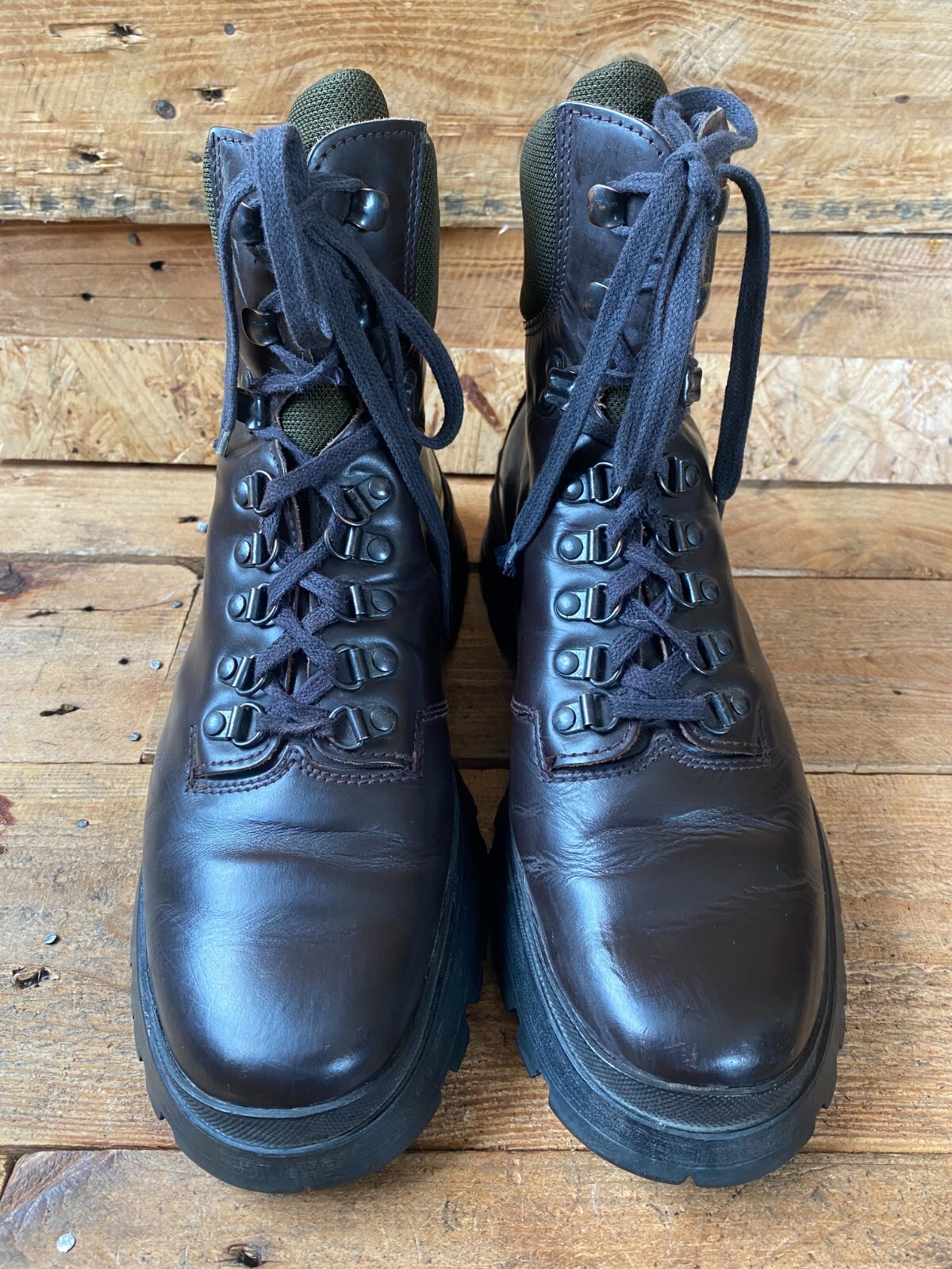 Prada FW 99 combat brown leather hiking boots, vibram sole Prada FW 99 combat brown leather hiking boots, vibram sole