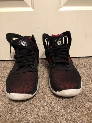nike huarache black and red 2012