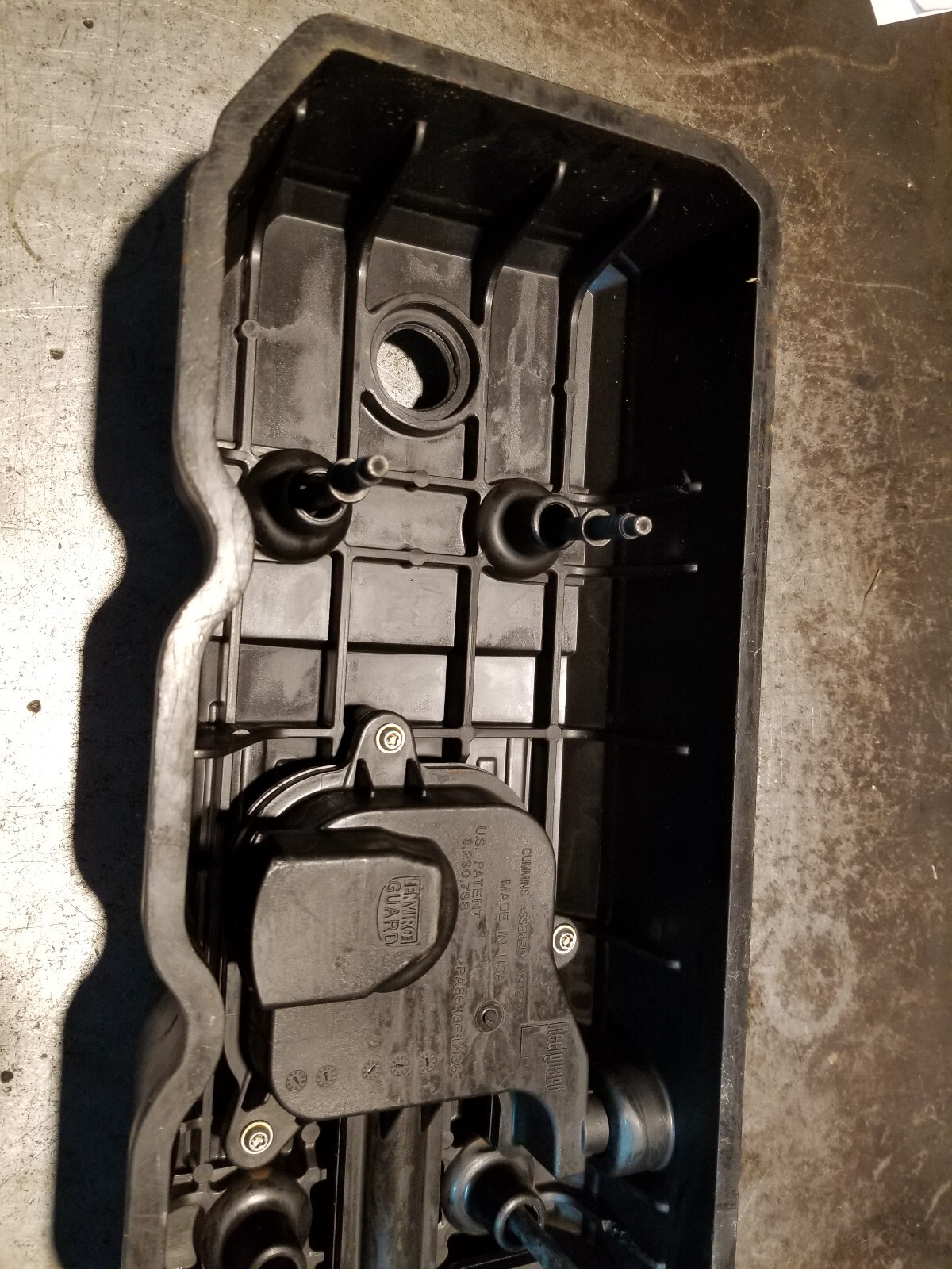 Dodge Ram 5.9L Cummins USED VALVE COVER ASSEMBLY 2005-07 4931453 4931454 REV03 - Picture 11 of 12