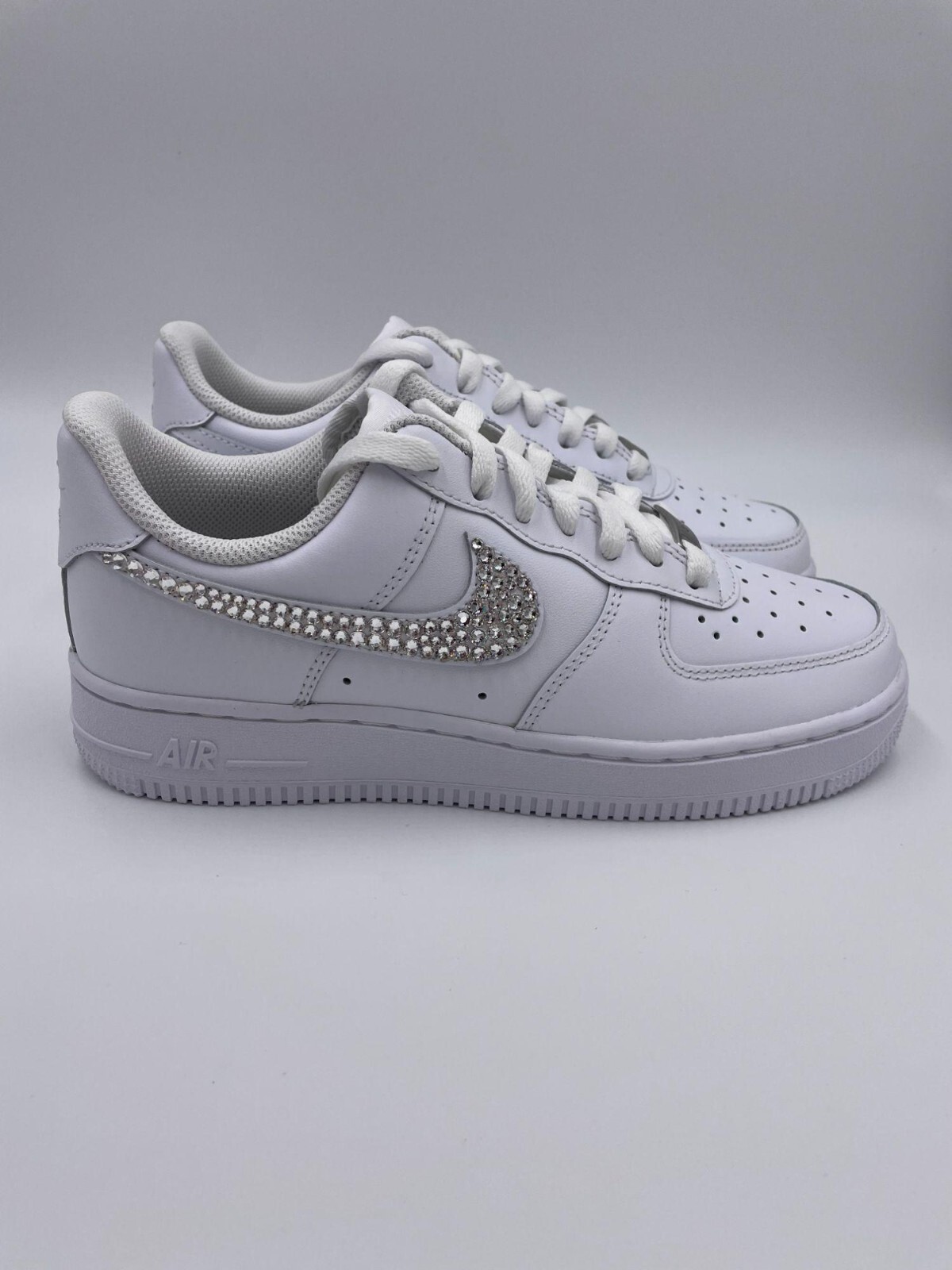 Pre-owned Swarovski Nike Air Force 1 '07 Shoes With  Crystal Bling Shoes In White