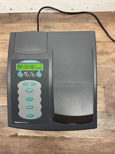 Thermo Fisher Scientific Spectrophotometer 4001/4 Genesys 20