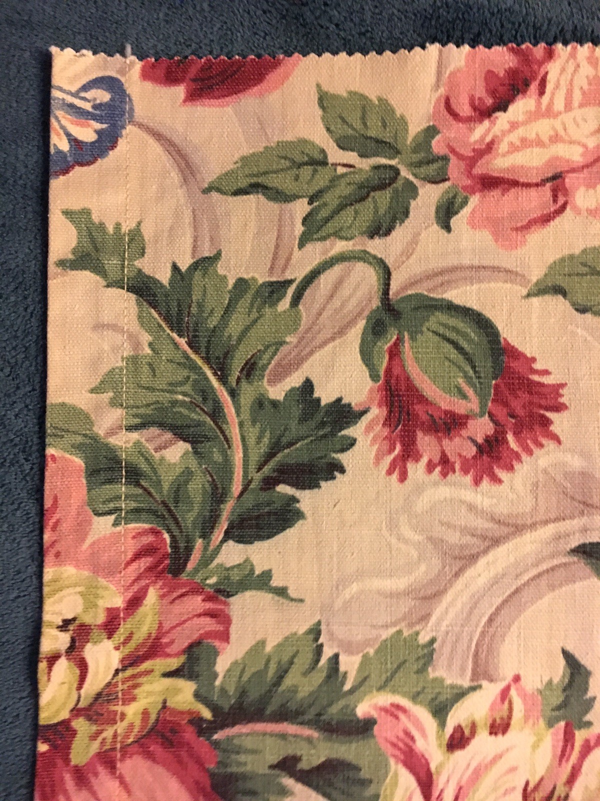 Vintage Linen Floral Bouquet Fabric. - 30” X 29”