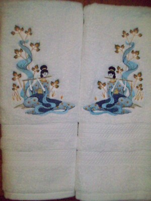 ASIAN GEISHA FLUTIST Bathroom 2 HAND TOWELS EMBROIDERED 