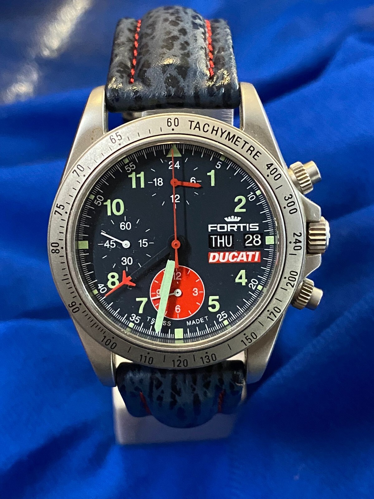 $_57.JPG?set_id=880000500F