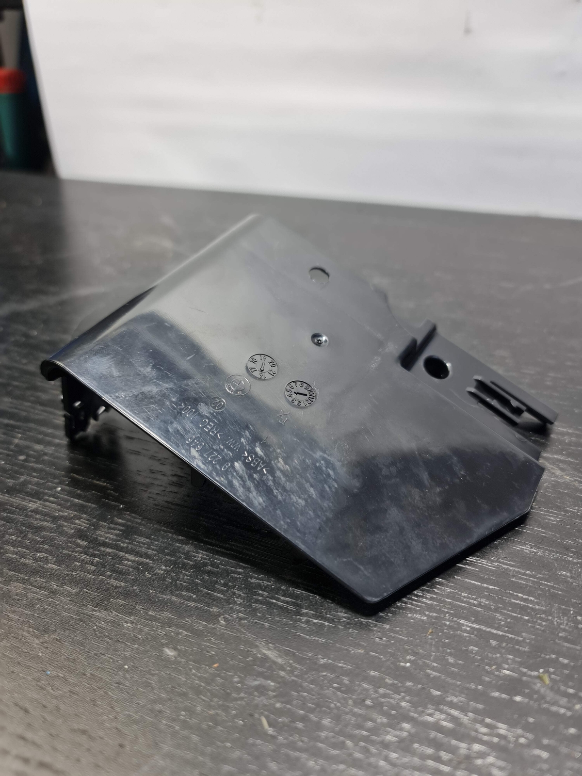 0 Bmw F30 335i ACTIVE HYBRID 3 SERIES FEM CONTROL UNIT COVER 9227646 61359227646 image 3