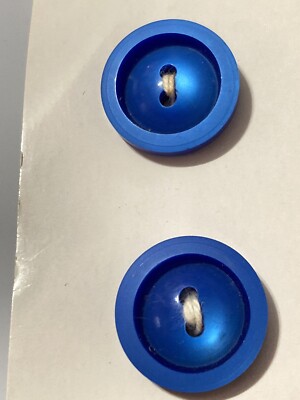 VTG Le Chic Plastic Buttons Royal Blue Raised Edge 2 Hole 5/8'' 4 NEW on Card