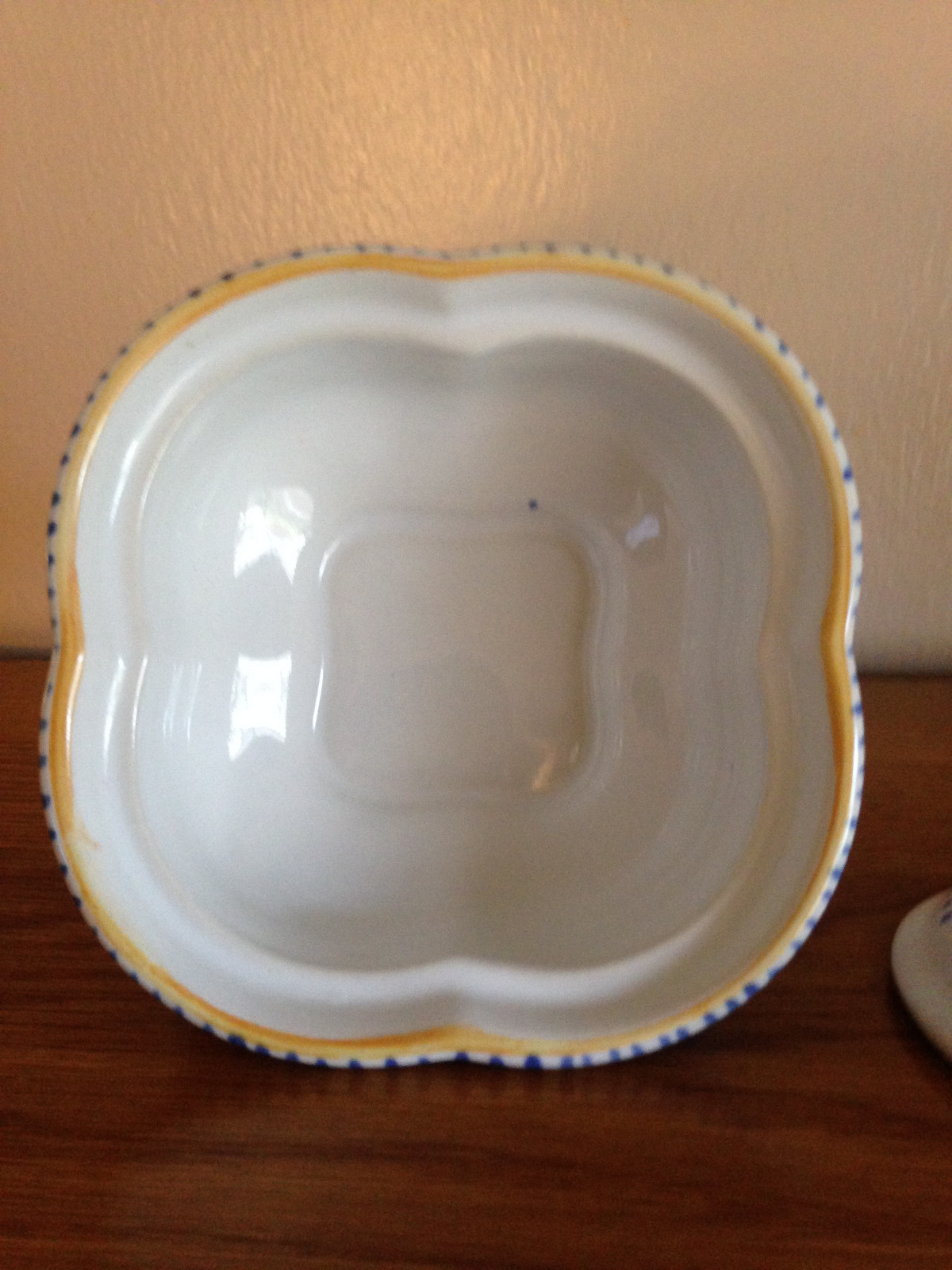 COLLECTABLE- HAND PAINTED CANDY OR MINT BOWL FROM THE PROVENCE COLLECTION