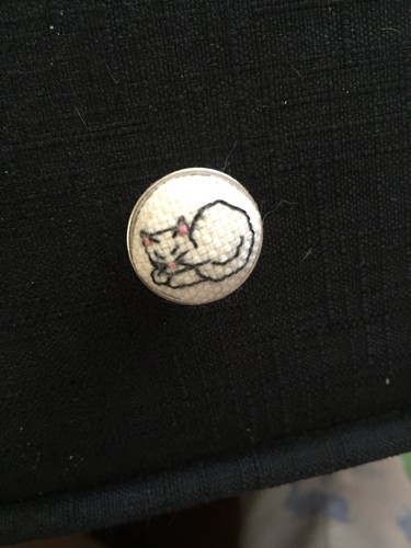 Vintage Silver Plate Thimble With Needle Point Cat Pink Mouth One Of Kind