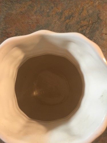 BLOCK SWEET PEA PITCHER 48 OZ 2001 WITH LATTICE & SWEET PEA DESIGN