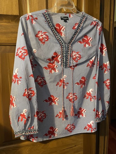 Women's Threadz Blouse Blue White Stripe Red Flowers Tassels