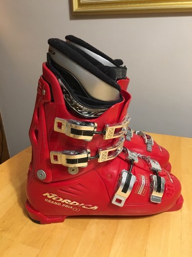 Nordica Grand Prix S Ski Boots US Mens Size 10.5 Made In Italy EU 28.5 Preowned