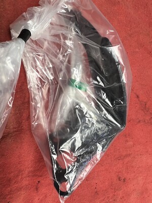 MOPAR/ CRY SEBRING ROOF B1RAKET, PART# 68028566AC