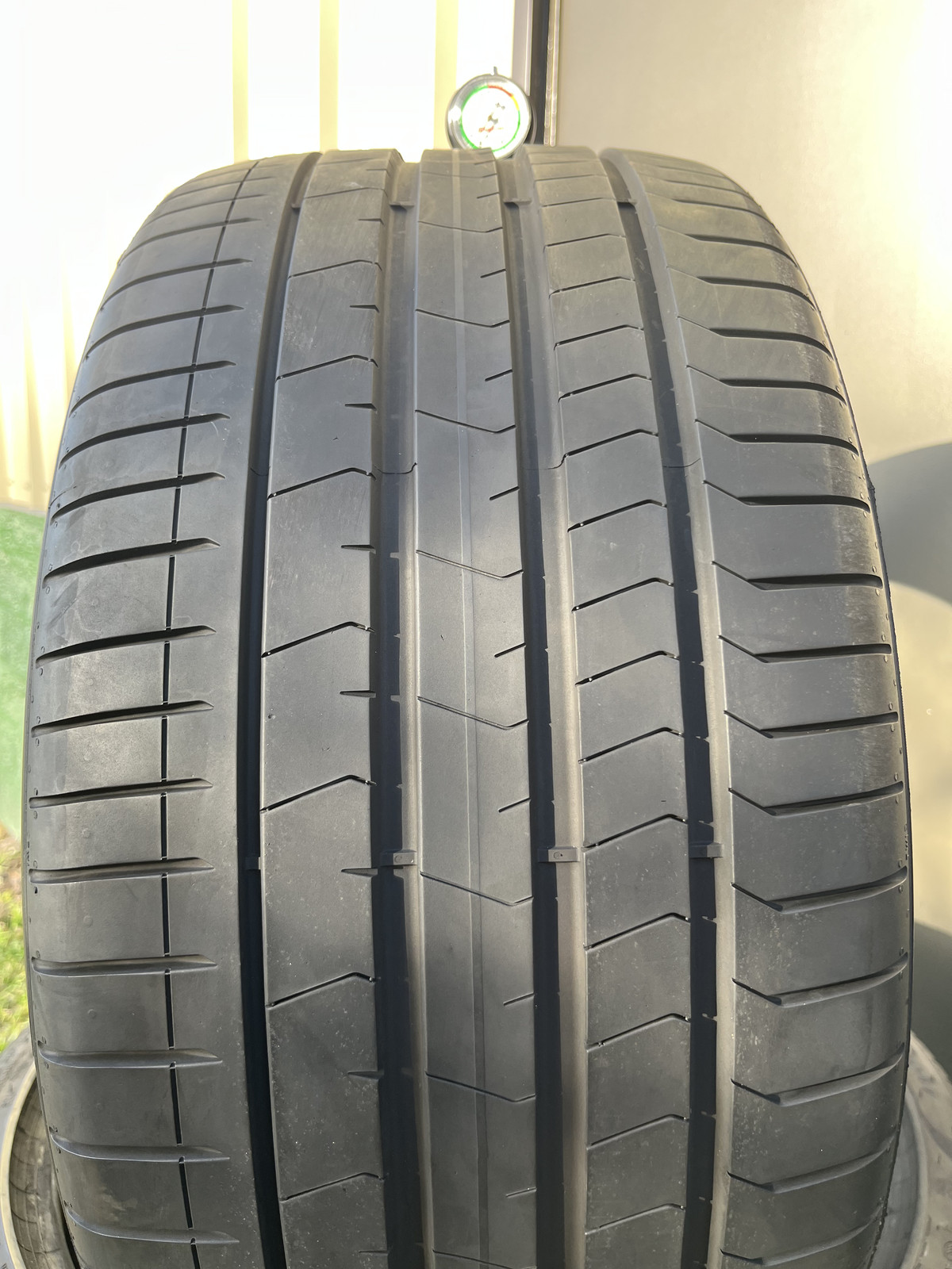 1 Tire Pirelli P Zero PZ4 Run Flat ★ BMW 315/35R21 111Y DOT.3425 8.5/32