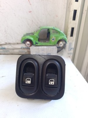 Pulsantiera Apertura Porte Peugeot 1007 (04/05>06/10<) 96570331XT 96570331XT Usato