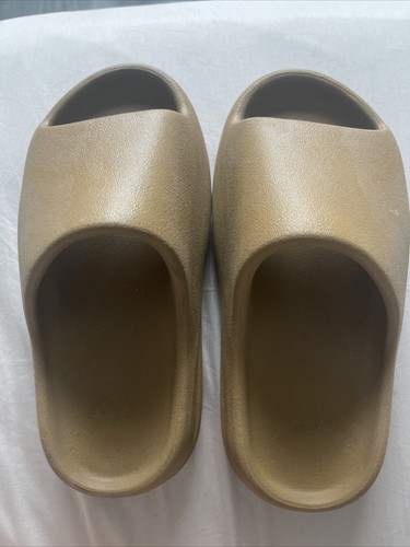 靴 ADIDAS YEEZY SLIDE 26.5 adidas Yeezy Slides 'Bone' 2022 — Kick Game