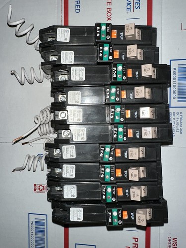 CHFN115AF 10 PCS EATON CH STYLE 1P 15A AFCI ARC-FAULT CIRCUIT BREAKERS