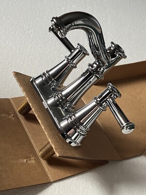 MOEN Belfield 6401 2 Handle Center-set Lavatory Faucet In Chrome 1.2 GPM US Made