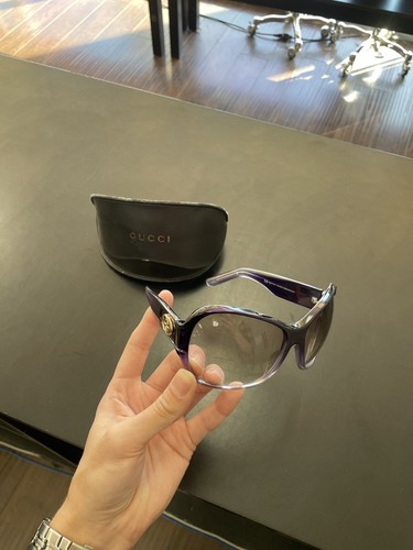 GUCCI ブラックサングラス スクエア サングラス ・ブラック | GUCCI公式