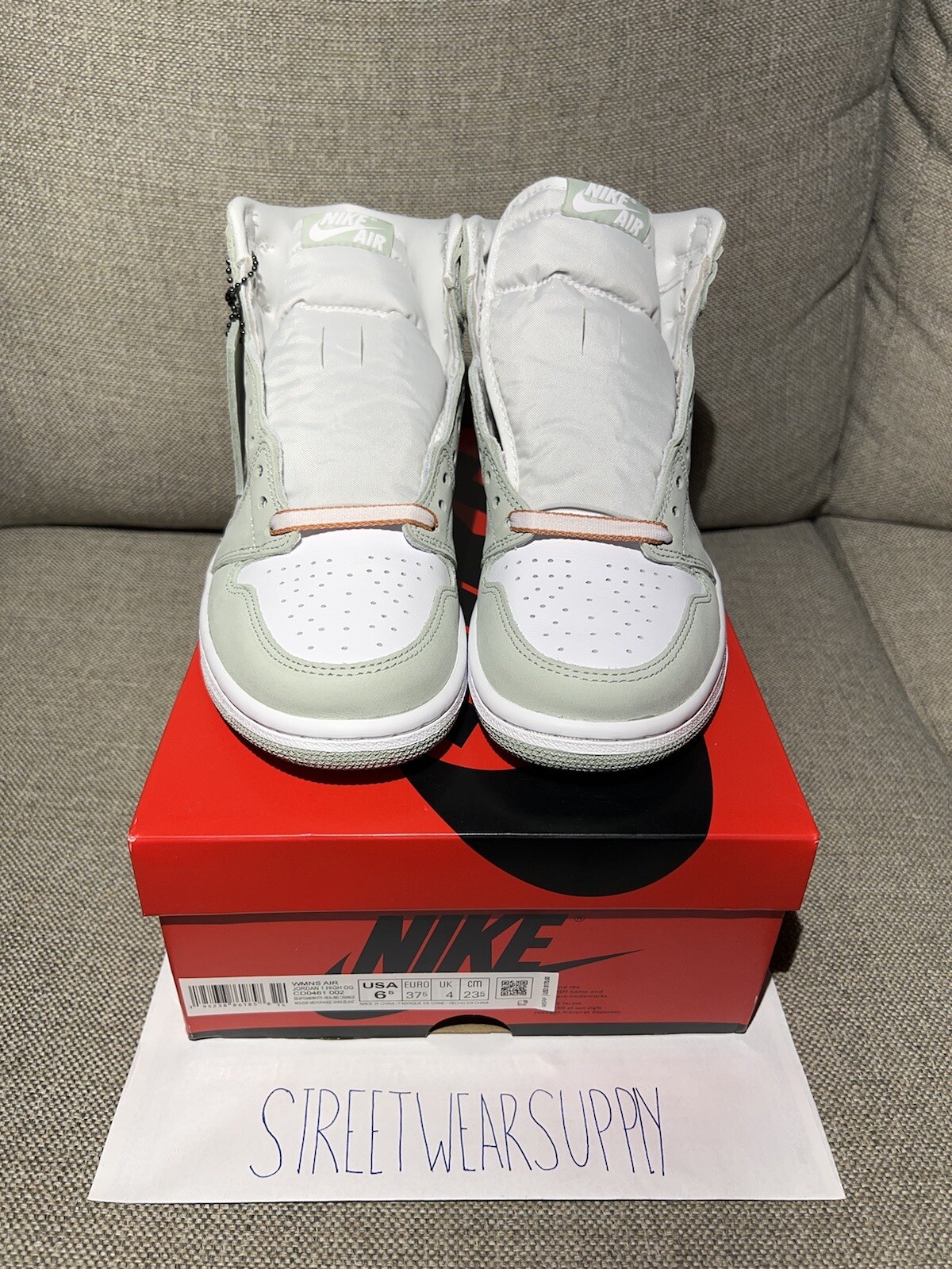 Pre-owned Jordan Wmns Air  1 Retro High Og Seafoam- Size 6.5-9 Cd0461-002 Same-day Ship In Green