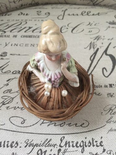 VTG Porcelain French Woman's Bust Pincushion Holding Letter Down Filled Skirt