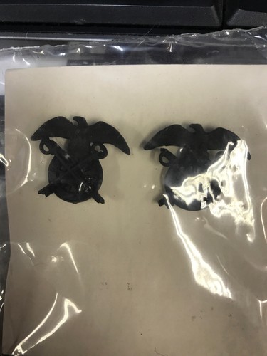 US ARMY QUARTERMASTER CORPS BLACK SUBDUED PIN