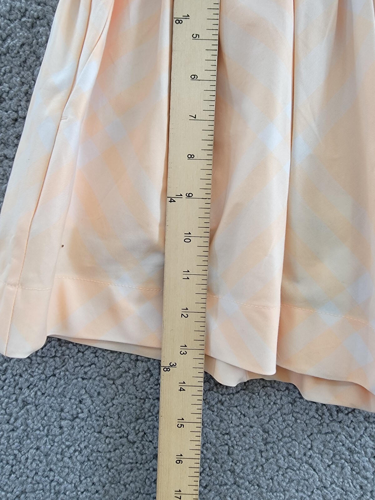 Burberry Marcy Check Shorts Girls 10Y Pastel Peach Elastic Waist Pull On - Picture 8 of 16