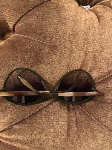 Victoria Beckham Gradient Oversize Army Green Sunglasses