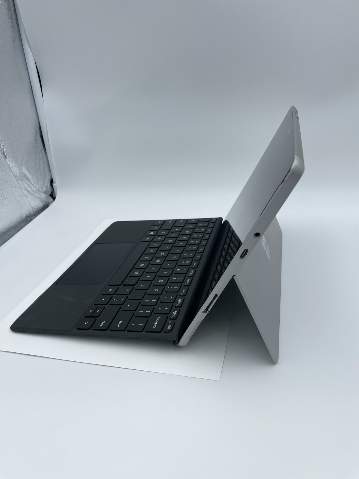 Microsoft Surface Go 2 1824 8GB 64GB SSD Windows 10 Tablet Portable w Keyboard | eBay Microsoft Surface Go 2 1824 8GB 64GB SSD Windows 10 Tablet Portable w Keyboard | eBay