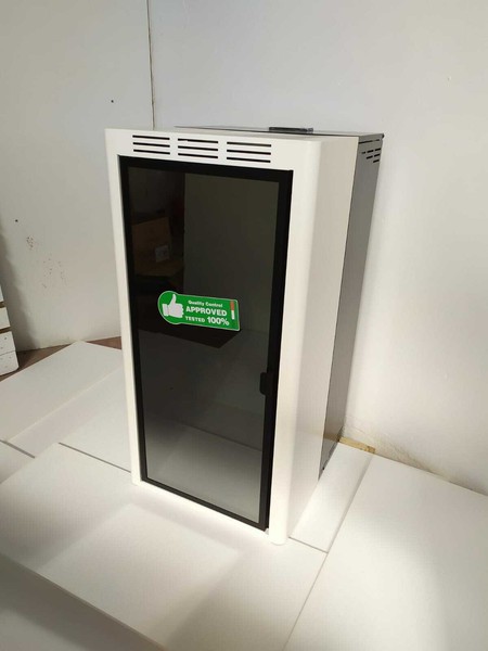 Termostufa termo stufa a pellet idro ventilata caldaia Manita Calor Ungaro 24 Kw