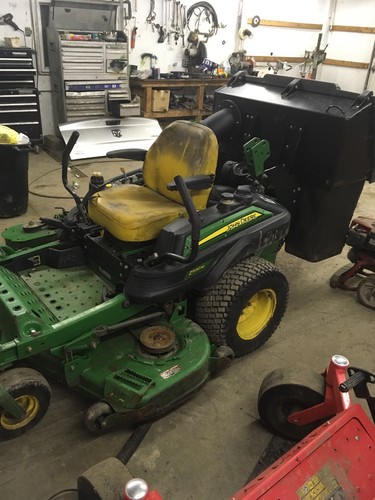 John Deere Z930M 60” Zero Turn Mower With Bagger 1663hrs