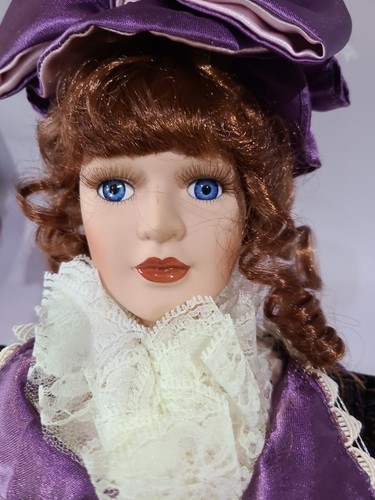 406 COLLECTOR'S CHOICE PORCELAIN VICTORIAN STYLE DOLL ♡ 20