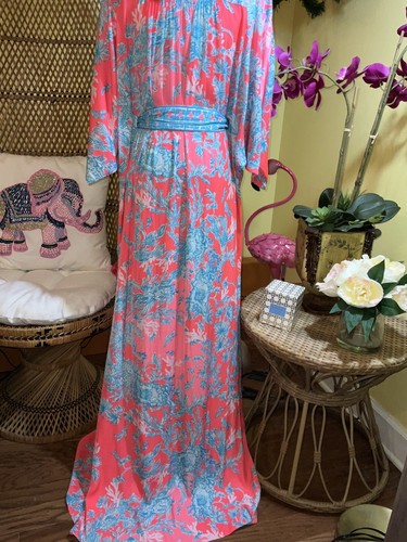 Pre-owned Lilly Pulitzer Carmynn Maxi Caftan Coral Spritz Shelly Bay Size Xs,s,m ? In Multicolor