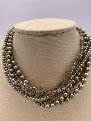 $60  Carolee   Bead Holiday Torsade 18  Necklace Flower Clasp X934