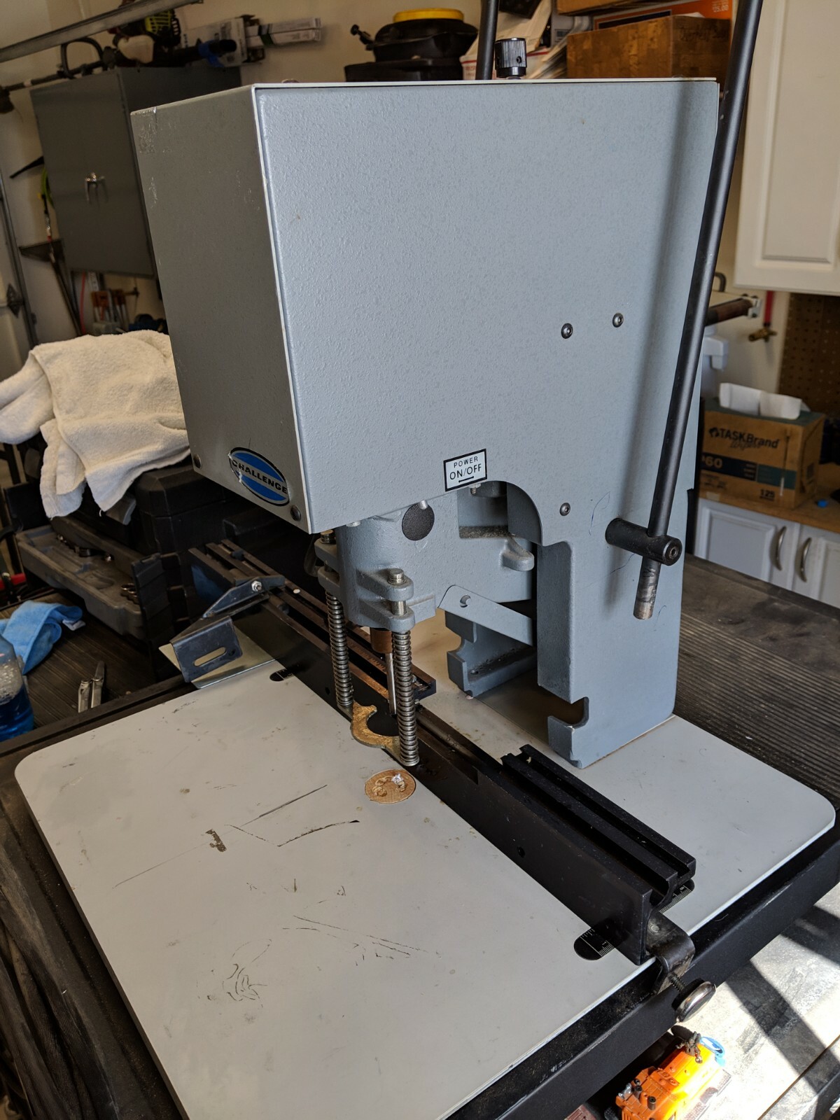 Challenge Paper Drill. Model JO. Variable Speed. Pull-down lever.