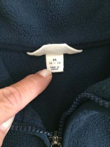 ???? LANDS’ END KID NAVY SOFT FLEECE VEST SZ M (10-12) EUC! ????