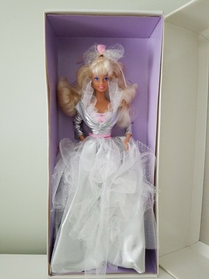 everyone loves barbie