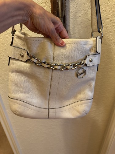 Coach Vintage White Leather Shoulder Tote Bucket Hobo