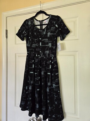 Women's LuLaRoe Amelia Dress Black and White Sz Small S NWT