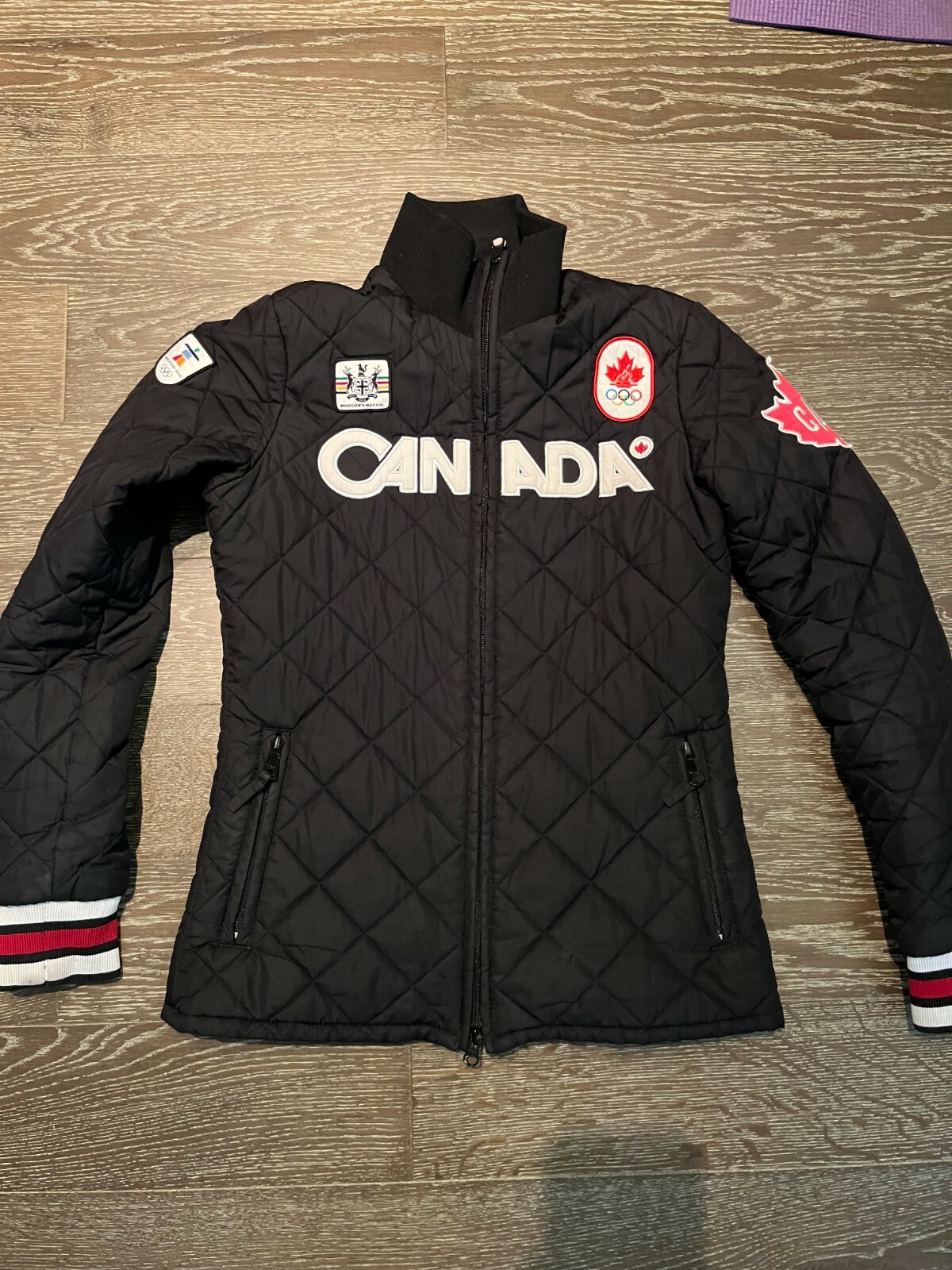 HBC HUDSONS BAY 2010 TEAM CANADA OLYMPIC BLACK QUILTED