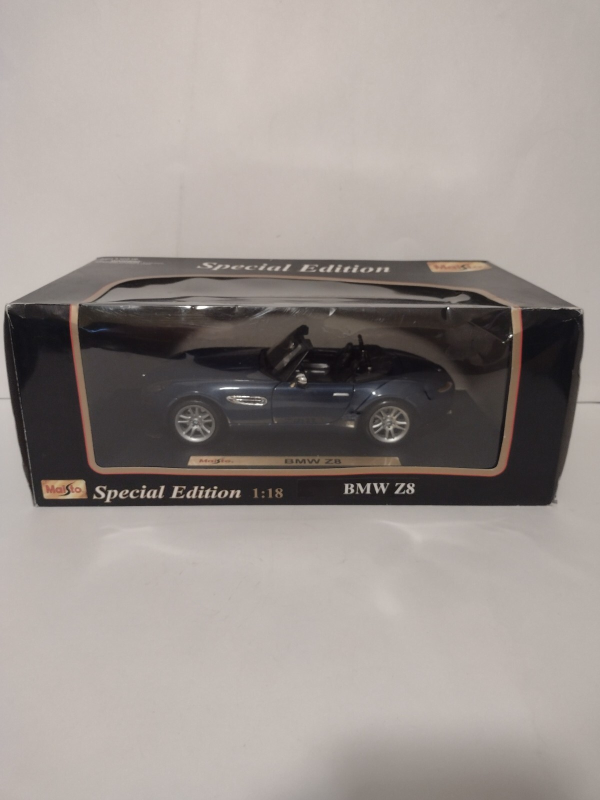 ミニカー Maisto BMW Z8 1/18 BMW Z8 by Maisto Premiere 1:18 EP.84 - YouTube