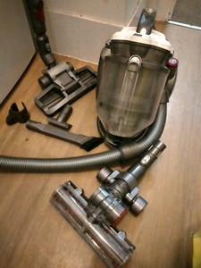 Powerful Dyson DC29 Vacuum Cleaner with all Accessories and New Turbo