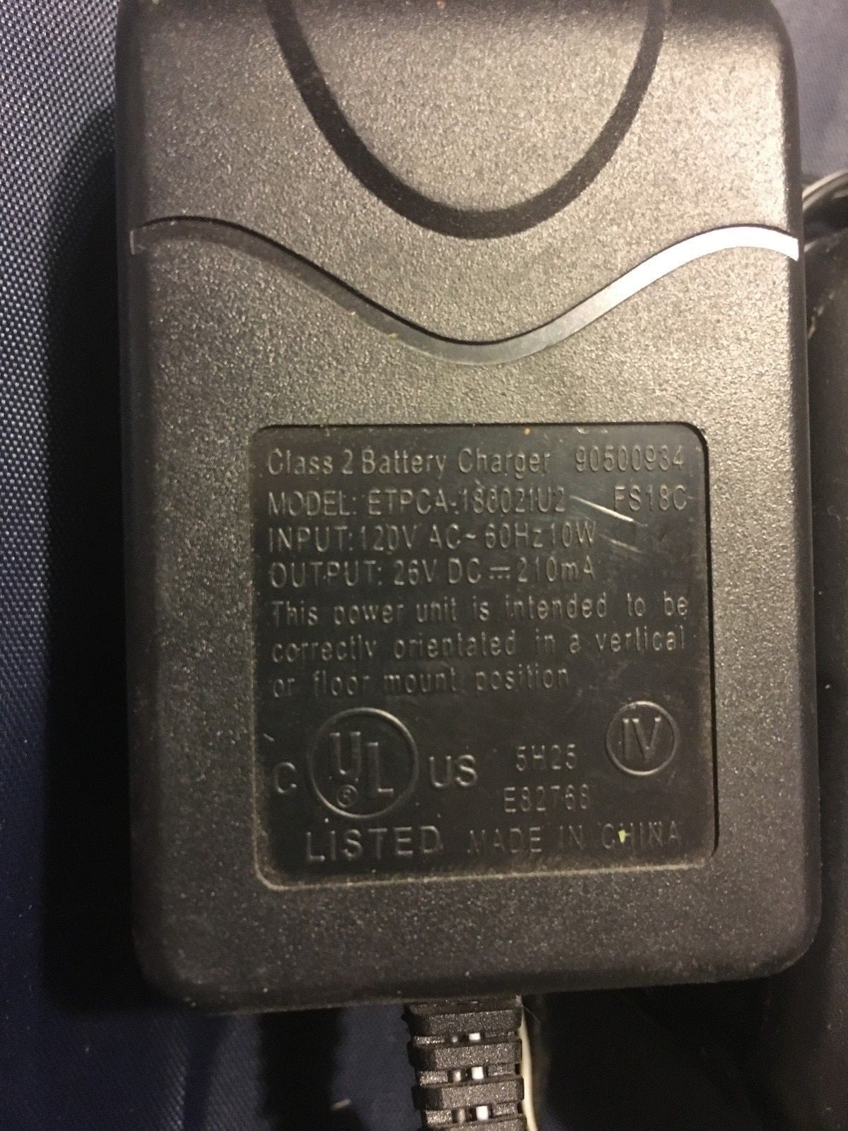 Black & Decker 18v Battery Charger Slide in ETPCA-180021U2  FS18C & 1 BATTERY